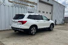 2017 Honda Pilot 4WD 4dr Touring - Photo 5