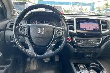 2017 Honda Pilot 4WD 4dr Touring - Photo 12