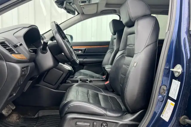 2018 Honda CR-V Touring AWD - Photo 10