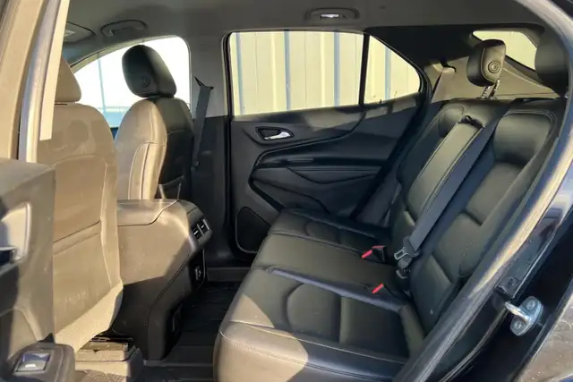 2019 Chevrolet Equinox AWD 4dr Premier w/2LZ - Photo 11