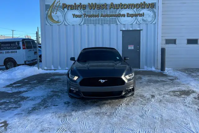 2017 Ford Mustang 2dr Conv EcoBoost Premium - Photo 2
