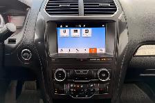 2019 Ford Explorer XLT 4WD - Photo 18