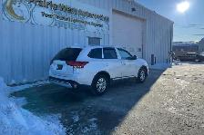 2020 Mitsubishi Outlander ES S-AWC - Photo 5