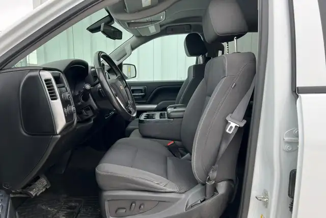 2018 Chevrolet Silverado 1500 4WD Crew Cab 143.5' LT w/1LT - Photo 21