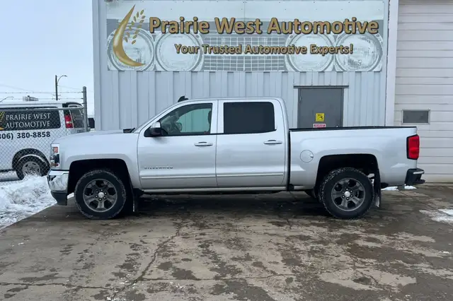 2018 Chevrolet Silverado 1500 4WD Crew Cab 143.5' LT w/1LT - Photo 9