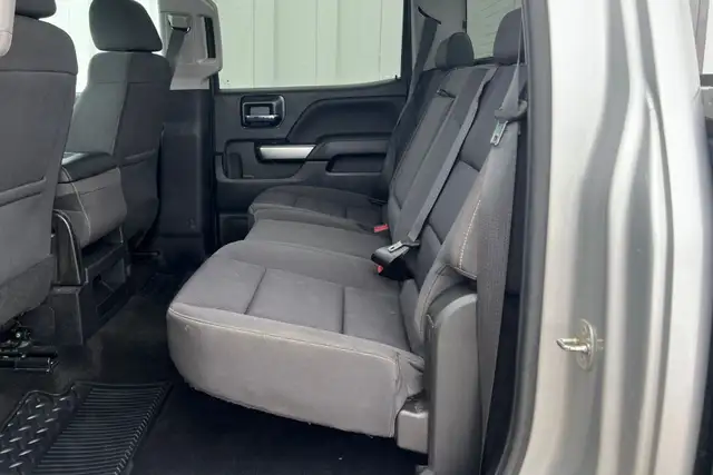 2018 Chevrolet Silverado 1500 4WD Crew Cab 143.5' LT w/1LT - Photo 17