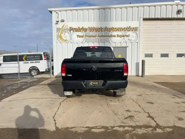 2023 Ram 1500 Classic Tradesman 4x4 Crew Cab 5'7' Box - Photo 6