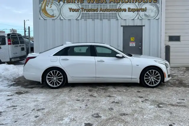 2018 Cadillac CT6 4dr Sdn 3.6L Luxury AWD - Photo 4