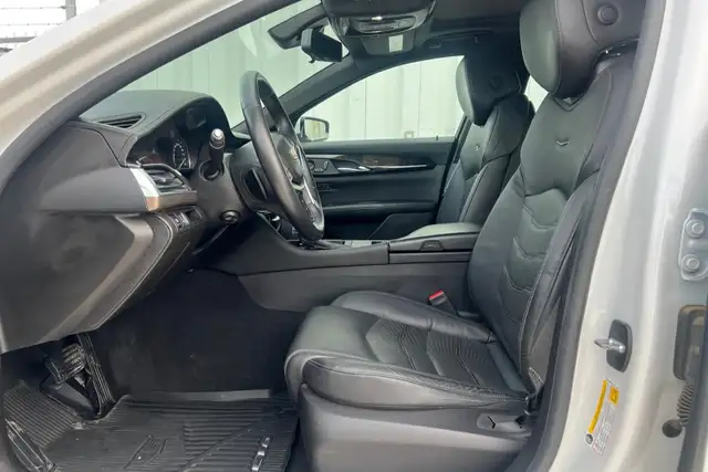 2018 Cadillac CT6 4dr Sdn 3.6L Luxury AWD - Photo 11