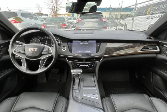 2018 Cadillac CT6 4dr Sdn 3.6L Luxury AWD - Photo 16