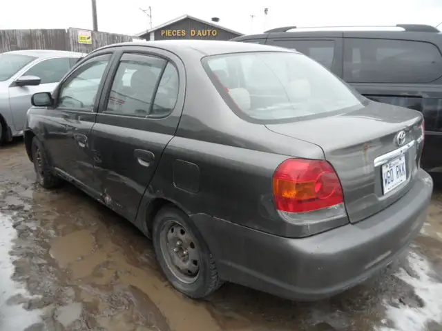 2005 Toyota Echo 4 porte sedan automatique - Photo 5