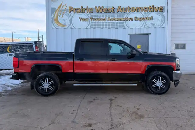 2018 Chevrolet Silverado 1500 4WD Crew Cab 143.5' LT w/1LT - Photo 4