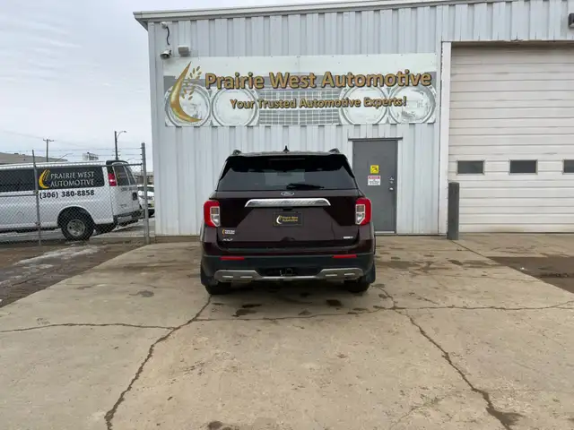 2020 Ford Explorer XLT 4WD - Photo 6