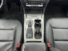 2020 Ford Explorer XLT 4WD - Photo 13