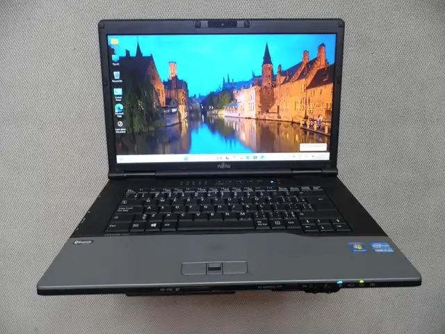 Fujitsu LifeBook E752 i7-3th gen, Laptop