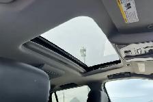 2015 Cadillac Escalade 4WD 4dr Luxury - Photo 20