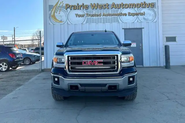 2015 GMC Sierra 1500 4WD Crew Cab 143.5' SLT - Photo 2