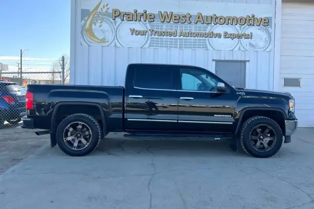 2015 GMC Sierra 1500 4WD Crew Cab 143.5' SLT - Photo 4