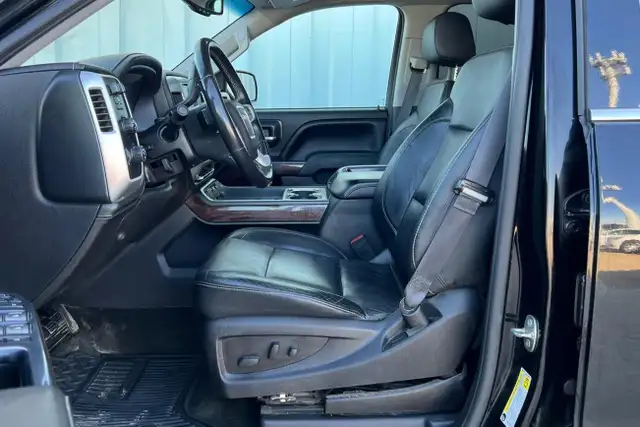2015 GMC Sierra 1500 4WD Crew Cab 143.5' SLT - Photo 11