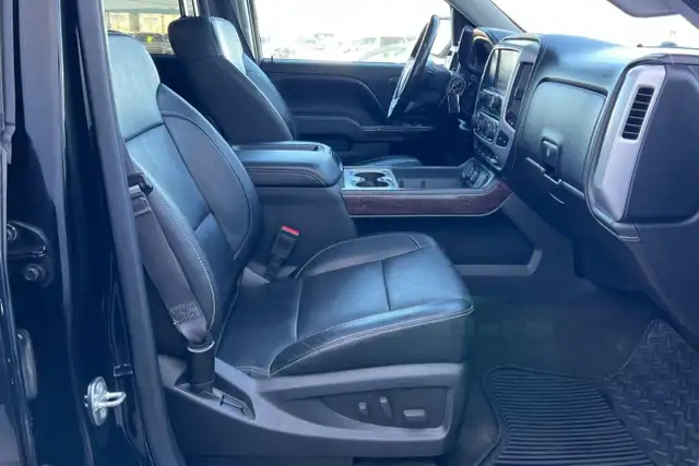 2015 GMC Sierra 1500 4WD Crew Cab 143.5' SLT - Photo 12