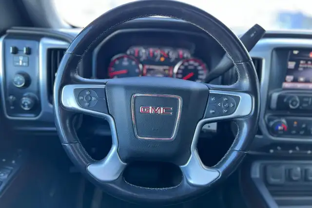 2015 GMC Sierra 1500 4WD Crew Cab 143.5' SLT - Photo 17