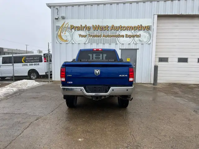 2018 Ram 2500 SLT 4x4 Crew Cab 6'4' Box - Photo 6