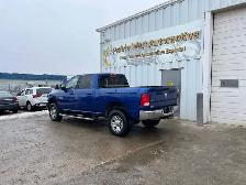 2018 Ram 2500 SLT 4x4 Crew Cab 6'4' Box - Photo 7
