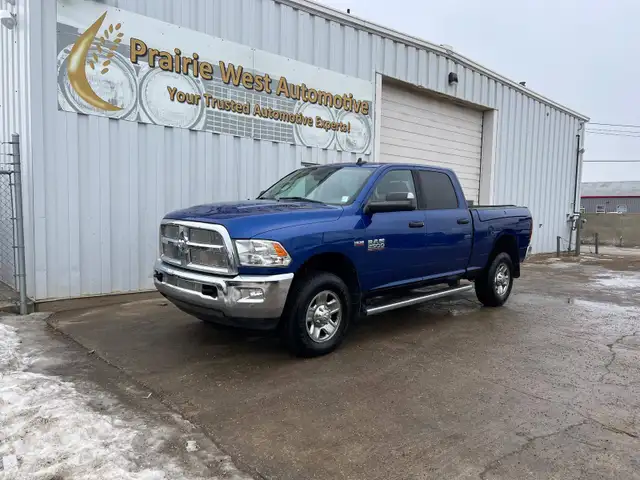 2018 Ram 2500 SLT 4x4 Crew Cab 6'4' Box - Photo 9