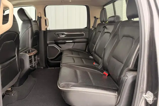 2019 Ram 1500 Laramie 4x4 Crew Cab 5'7' Box - Photo 13