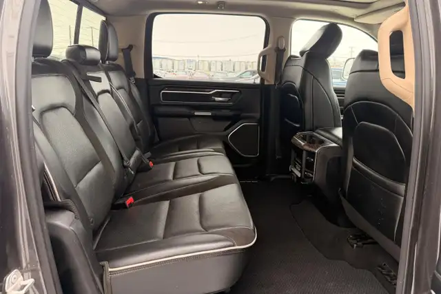 2019 Ram 1500 Laramie 4x4 Crew Cab 5'7' Box - Photo 14
