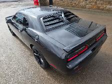 2016 Dodge Challenger R/T / HEMI / FULL LOAD 375HP - Photo 6