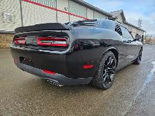 2016 Dodge Challenger R/T / HEMI / FULL LOAD 375HP - Photo 10