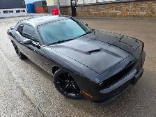 2016 Dodge Challenger R/T / HEMI / FULL LOAD 375HP - Photo 12