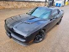 2016 Dodge Challenger R/T / HEMI / FULL LOAD 375HP - Photo 16
