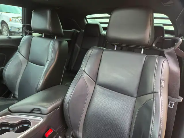 2016 Dodge Challenger R/T / HEMI / FULL LOAD 375HP - Photo 19