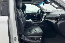 2018 Cadillac Escalade 4WD 4dr Premium Luxury - Photo 11