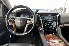 2018 Cadillac Escalade 4WD 4dr Premium Luxury - Photo 16