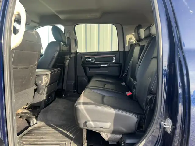 2016 Ram 3500 4WD Mega Cab 160.5' Laramie - Photo 14