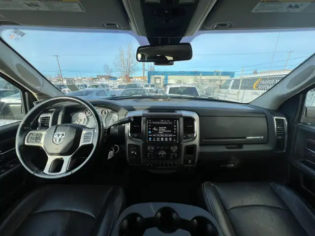 2016 Ram 3500 4WD Mega Cab 160.5' Laramie - Photo 15