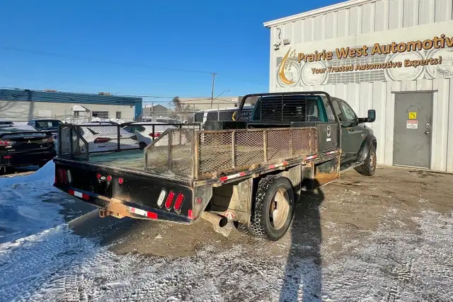 2011 Ram 5500 4WD Crew Cab 197' WB 84' CA SLT - Photo 9