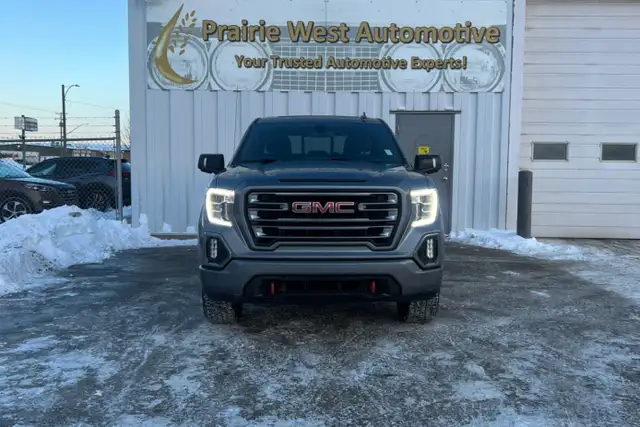 2021 GMC Sierra 1500 4WD Crew Cab 147' AT4 - Photo 2