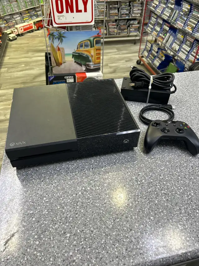 Xbox One First Gen 500GB - Photo 2