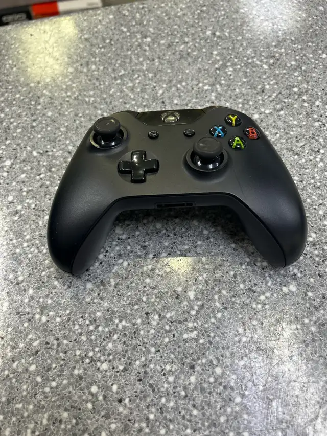 Xbox One First Gen 500GB - Photo 4