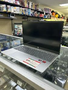 HP AMD Ryzen 5 7520U 16GB Ram 1TB SSD Laptop - Photo 3