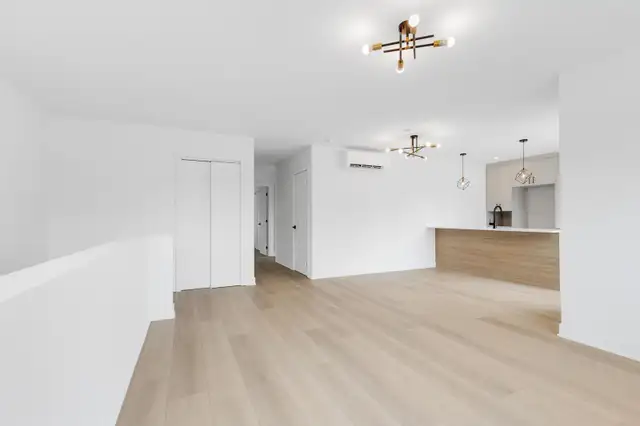 Beautiful 6 1/2 3 bdrs apartment - Photo 8