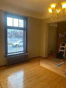 Painter & Decorator - Photo 2