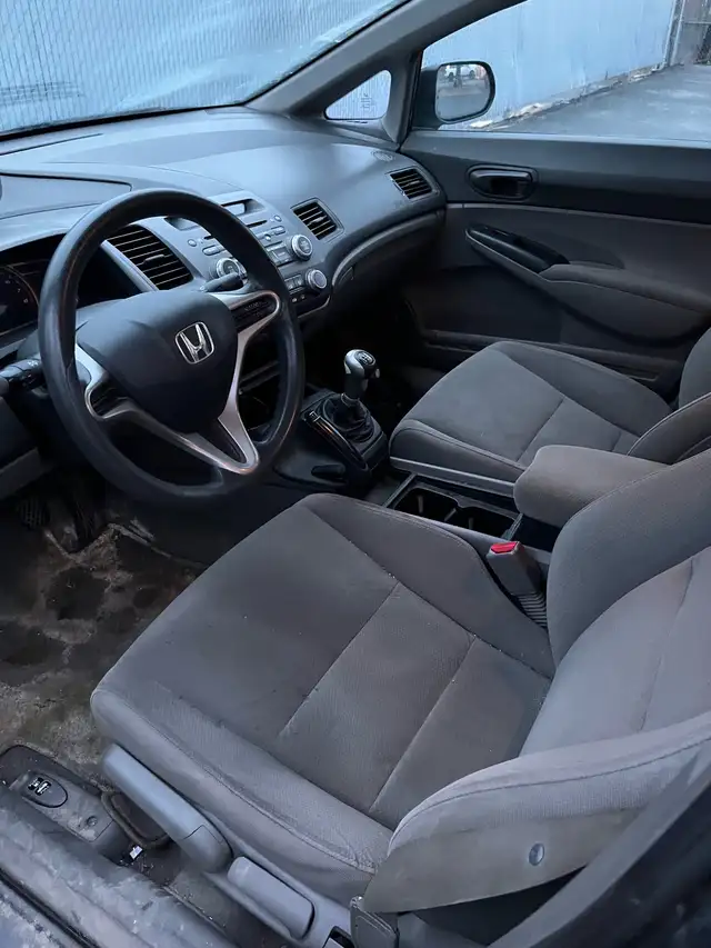 Honda Civic 2010 manuel - Photo 8