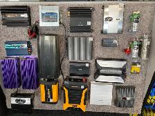 Car Amplifiers and Power Caps @Cashopolis!!