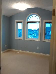 Room for rent (Large room / Beautiful hpuse / Great location) - Photo 4