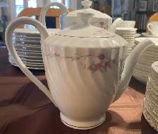 Ensemble de Vaisselles Antique Fine China Château Rose - Photo 9